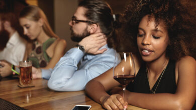 Top 10 Things Women Shouldn't Do During a Date